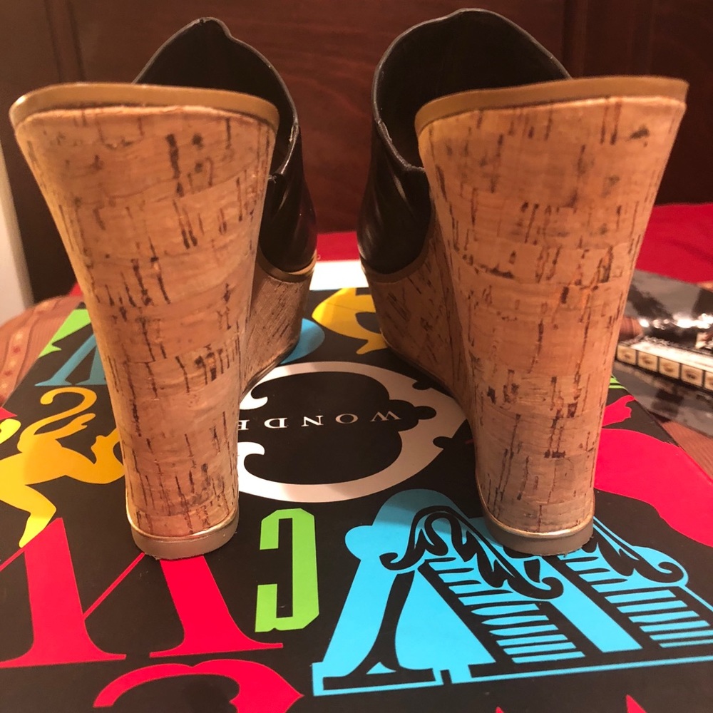 Wedges - Picture 2 of 4